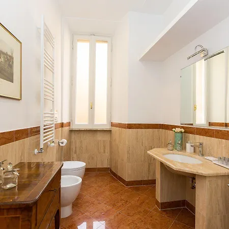 Prestigious Via Barberini * Řím