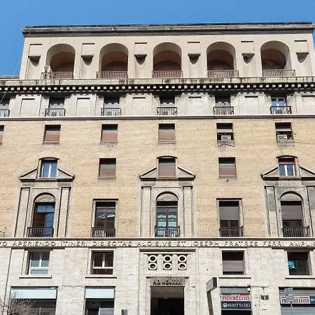 Prestigious Via Barberini アパート